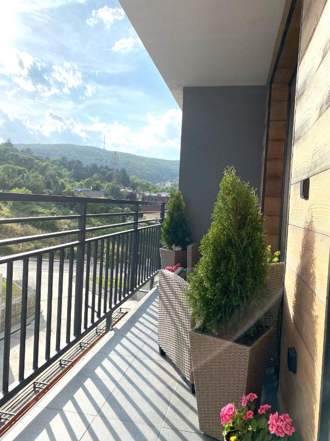 Die Eleganz - Apartment Near The City Center With Free Parking Bratislava Luaran gambar